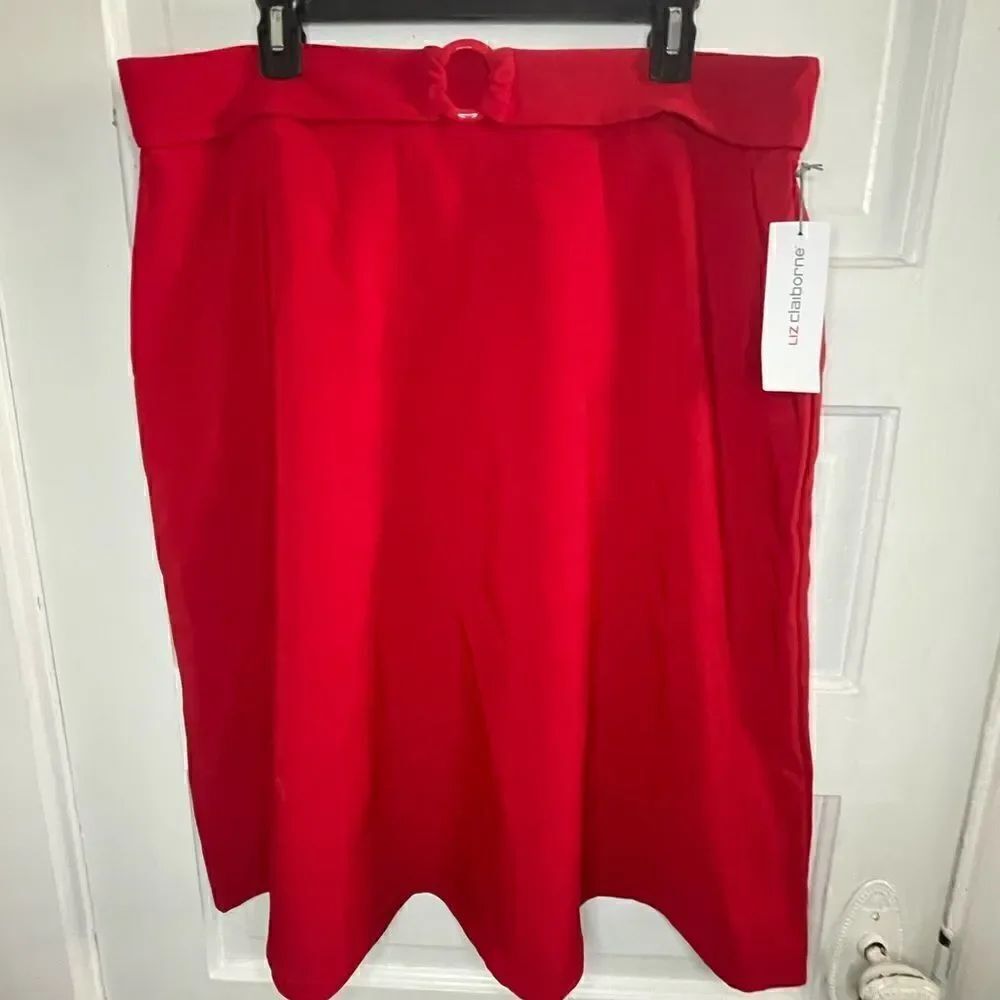 NWTs Liz Claiborne A Line Skirt in Red Size 14